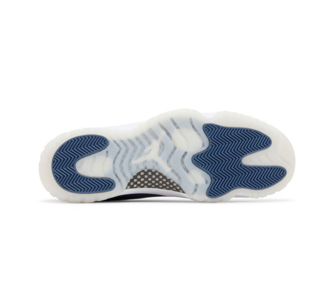 Jordan 11 Retro Low "Diffused Blue"