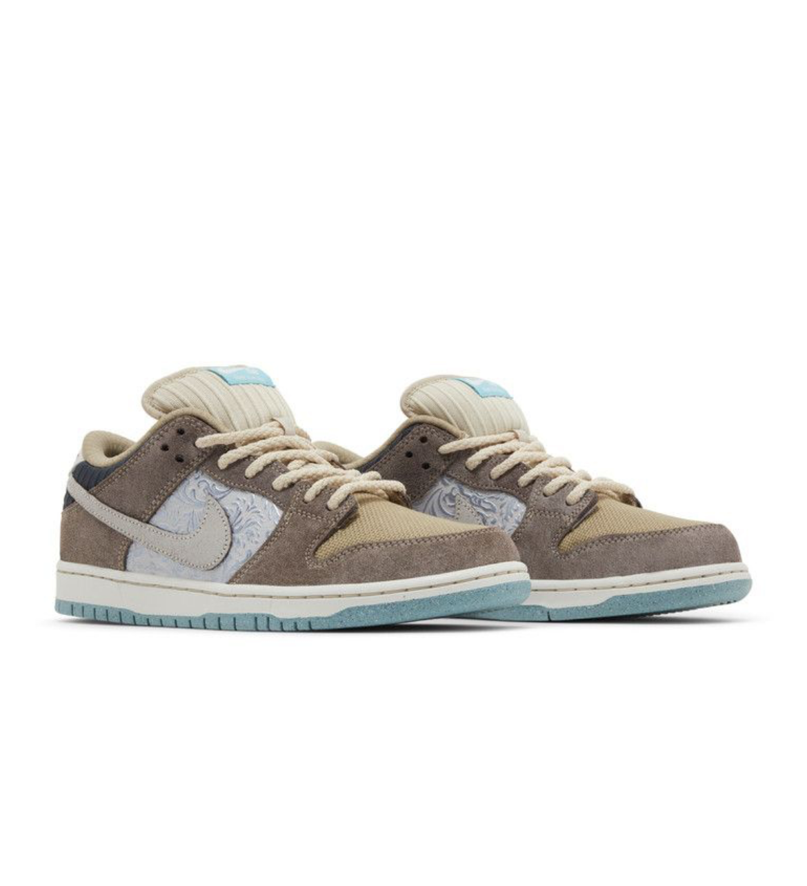 Nike SB Dunk Low "Big Money Savings"